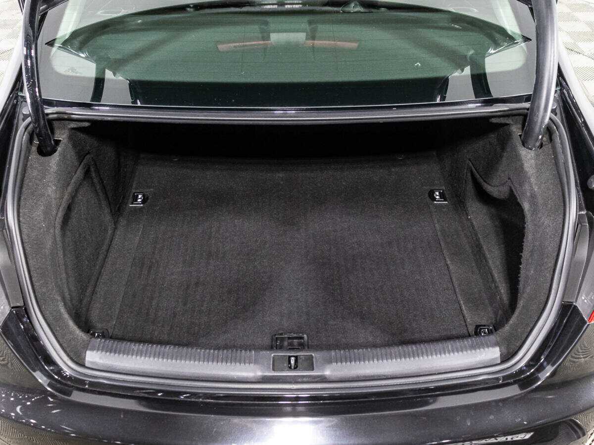 Audi A4, 2012 Фото №15