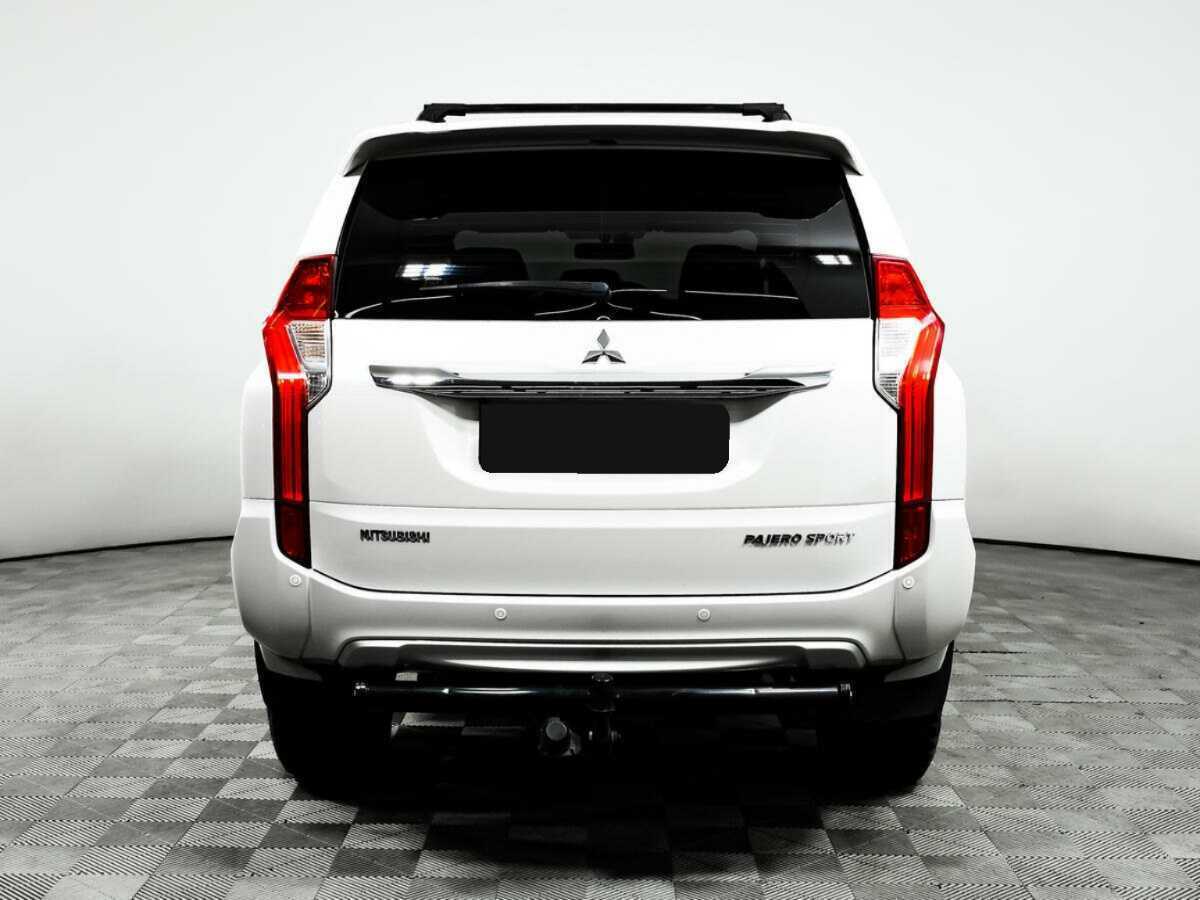 Mitsubishi Pajero Sport, 2019 - 166 943 км. | Фото №6