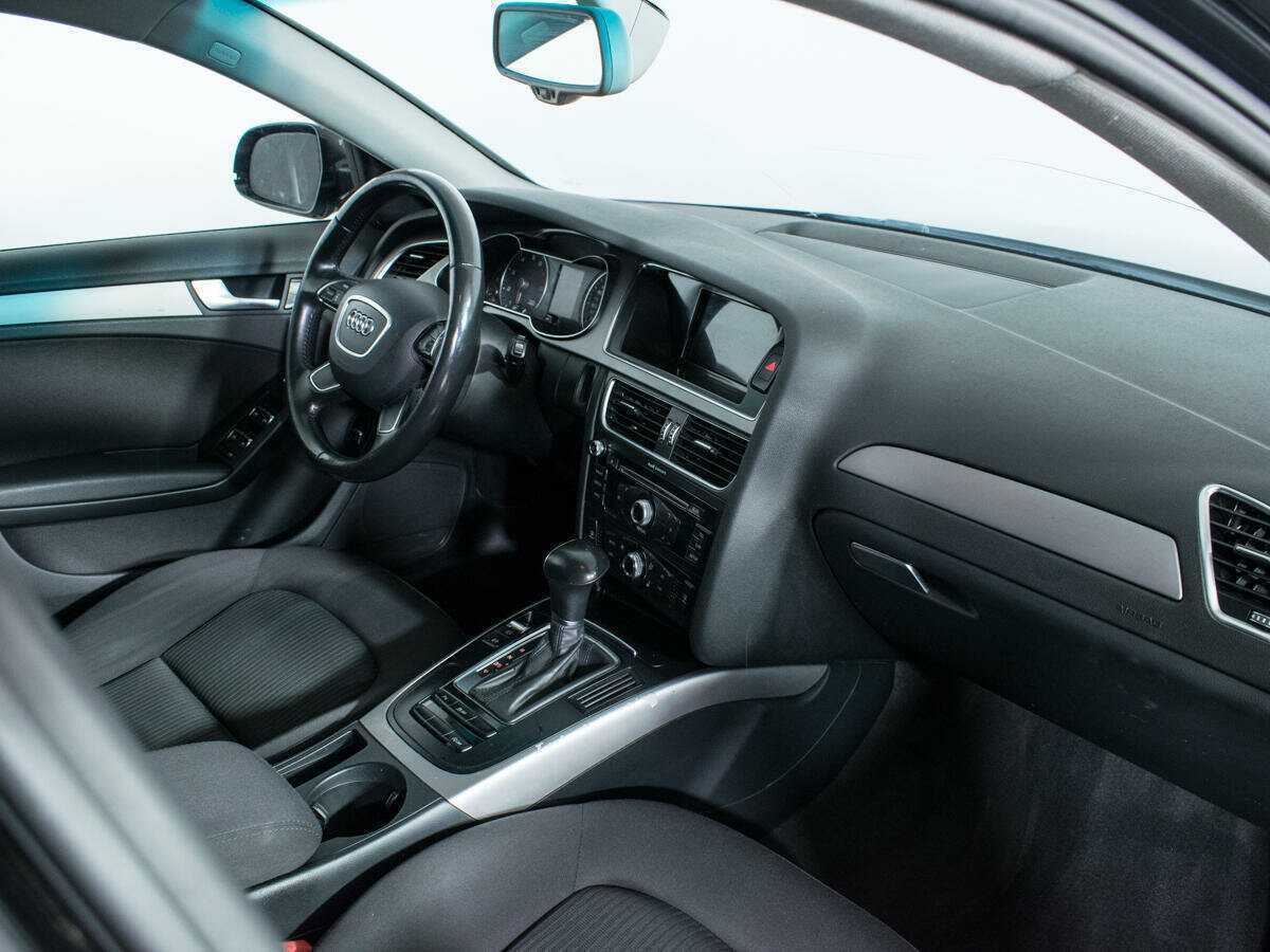 Audi A4, 2013 Фото №9