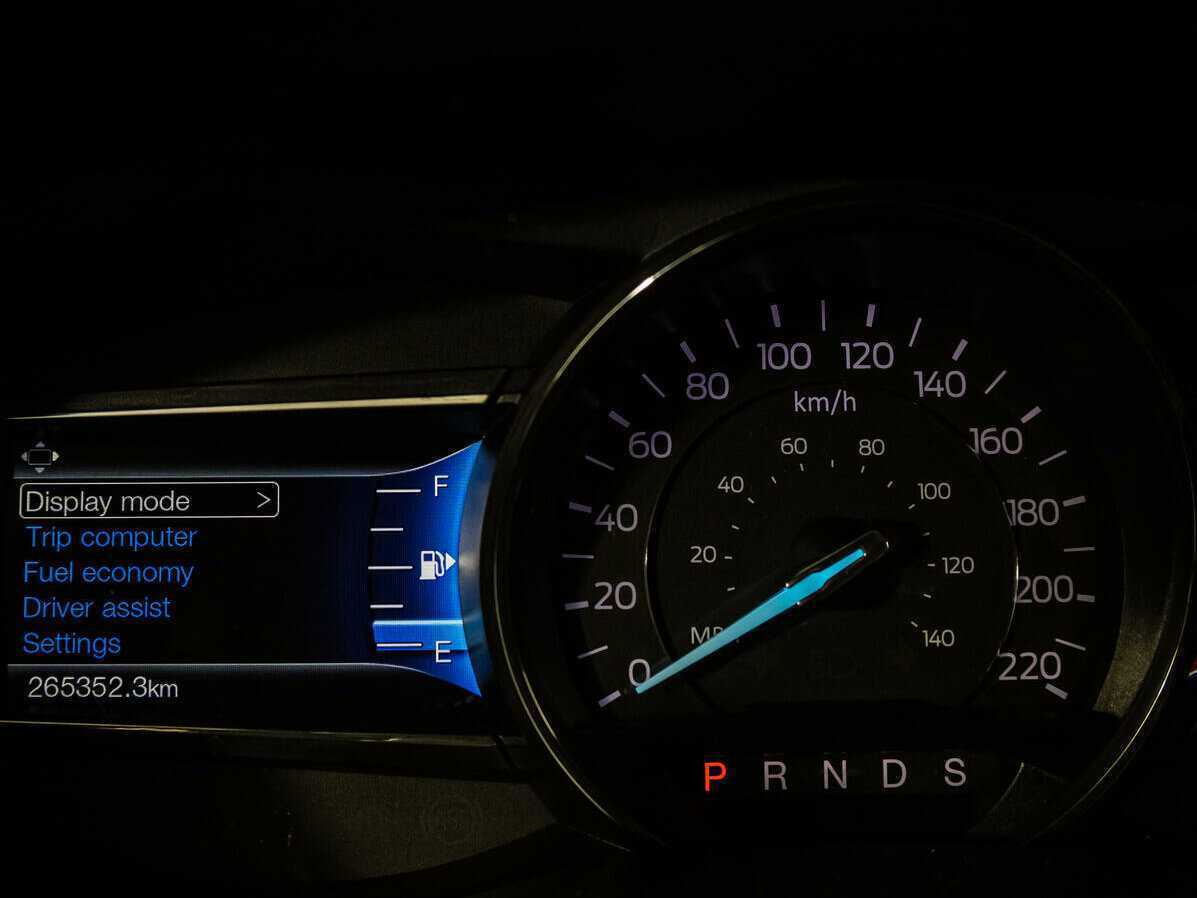 Ford Explorer, 2016 Фото №14