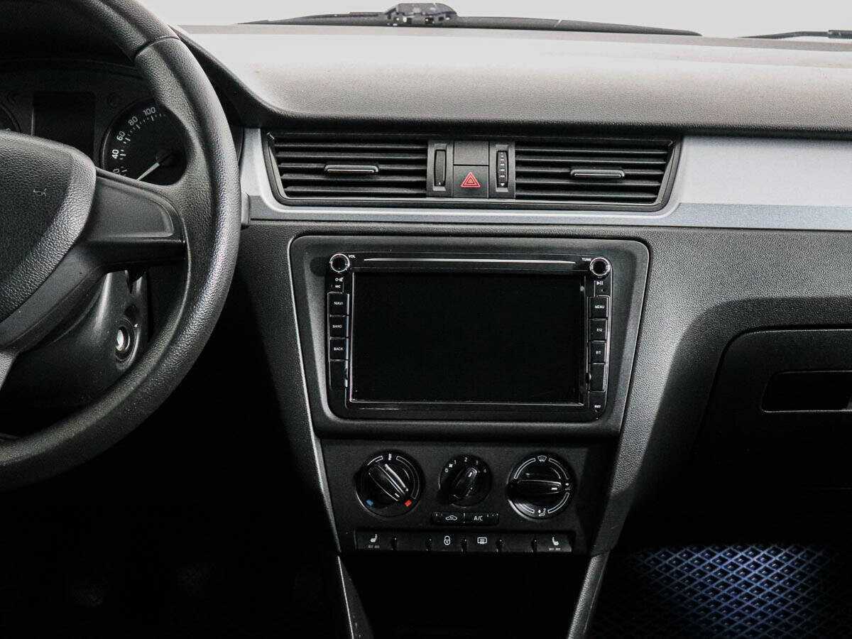 Skoda Rapid, 2014 Фото №12