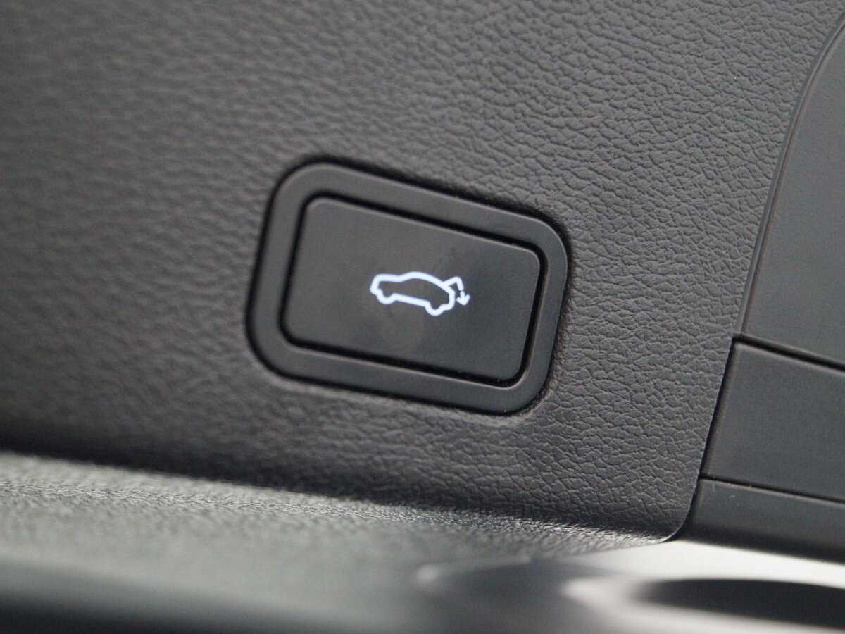 Geely Tugella, 2021 Фото №29