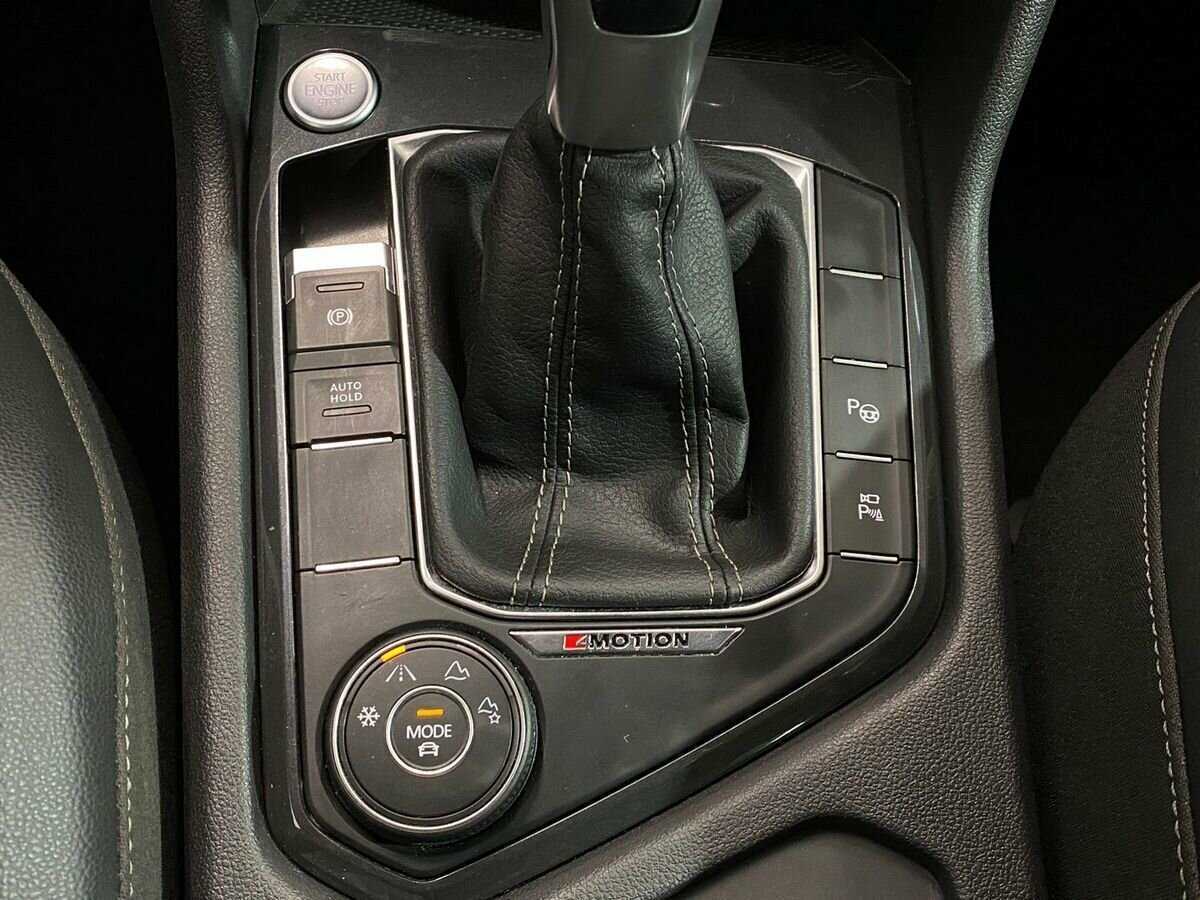 Volkswagen Tiguan, 2021 Фото №17