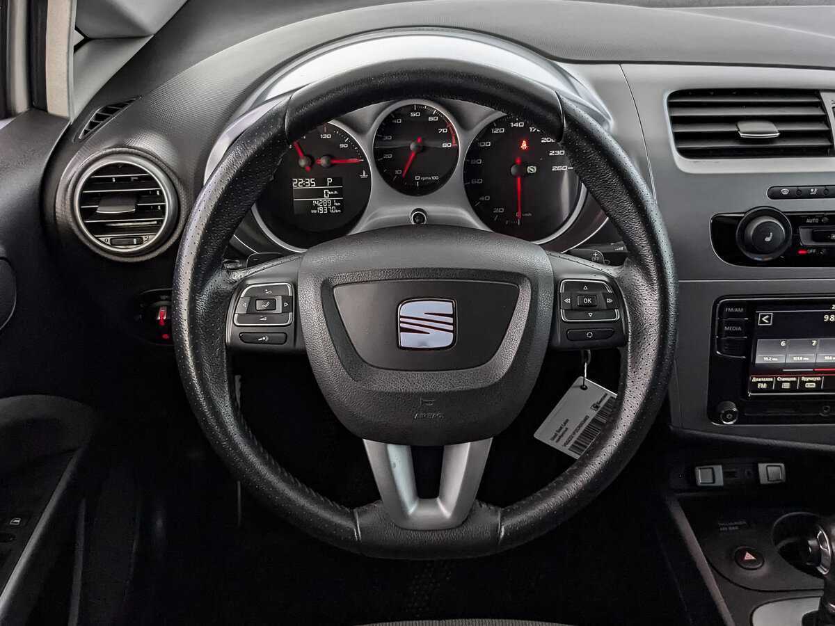 SEAT Leon, 2012 Фото №18