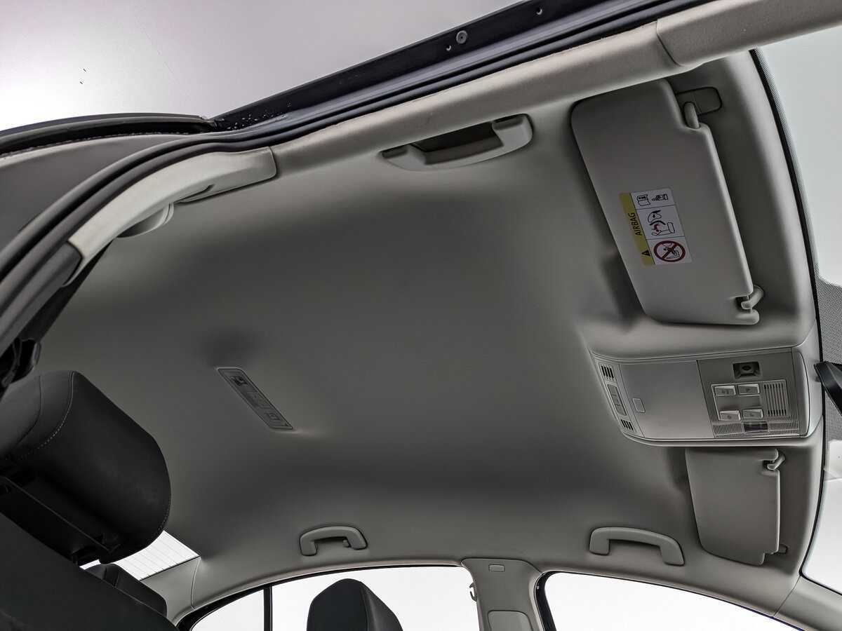 Volkswagen Passat, 2018 Фото №19