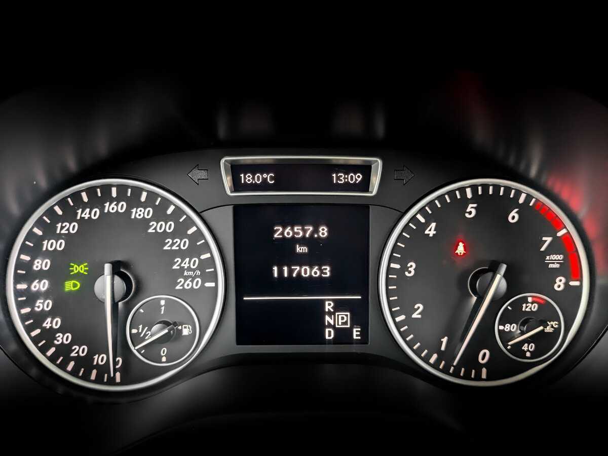 Mercedes-Benz B-Класс 180, 2014 Фото №11