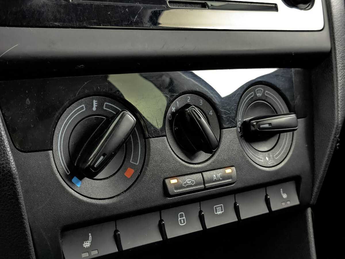 Skoda Rapid, 2019 Фото №17