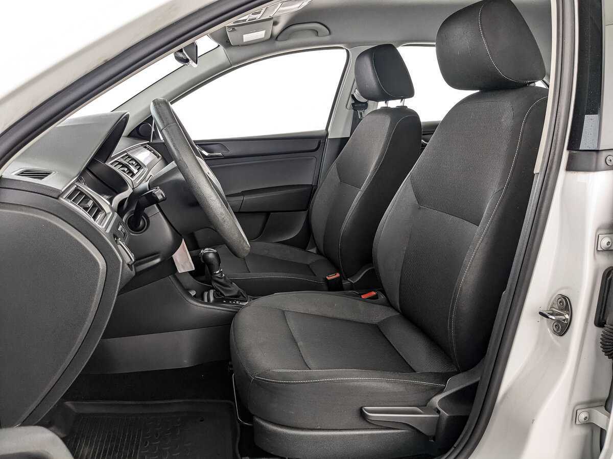 Skoda Rapid, 2015 Фото №16