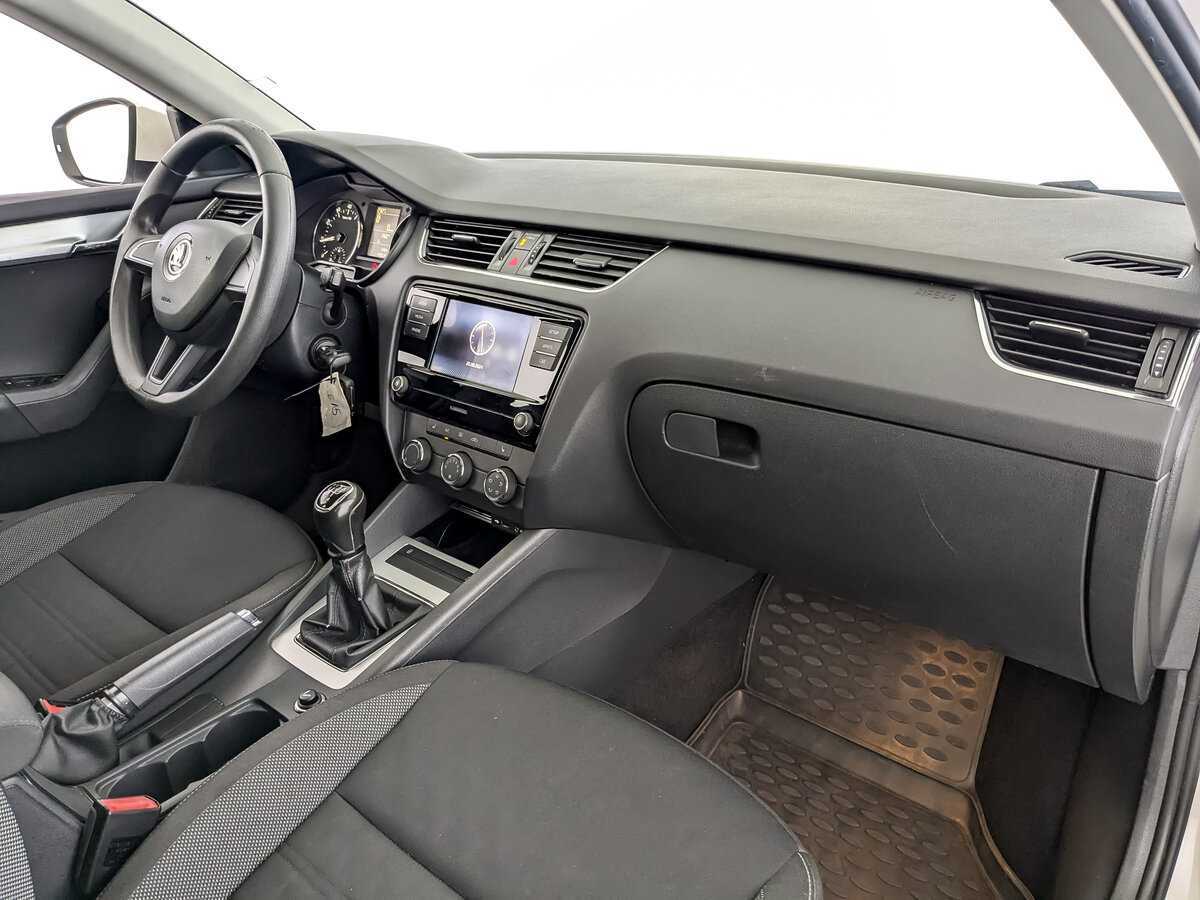 Skoda Octavia, 2017 Фото №9