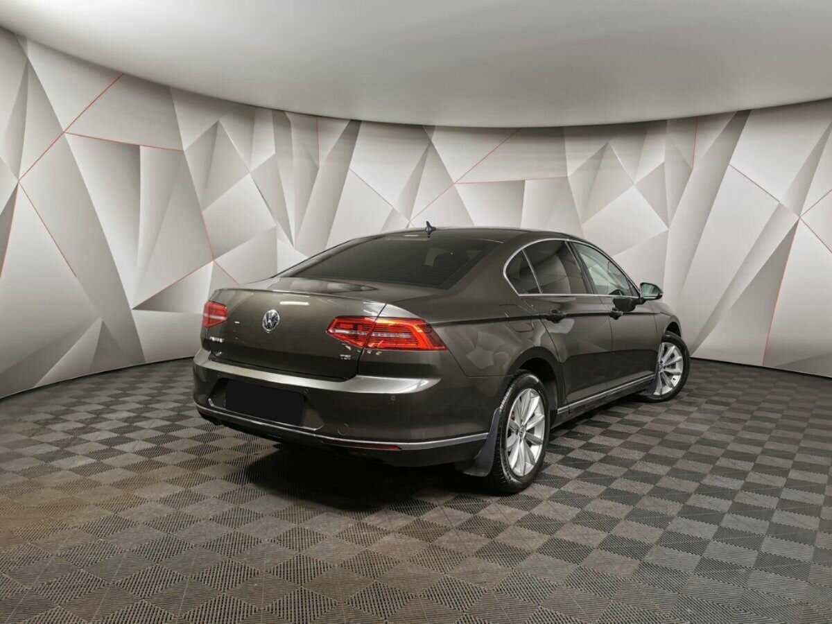 Volkswagen Passat, 2018 - 110 898 км. | Фото №2