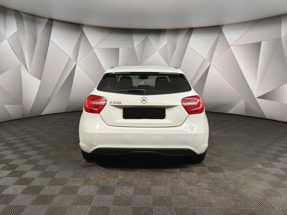 Mercedes-Benz A-Класс 200, 2013 - 165 962 км. | Фото №8