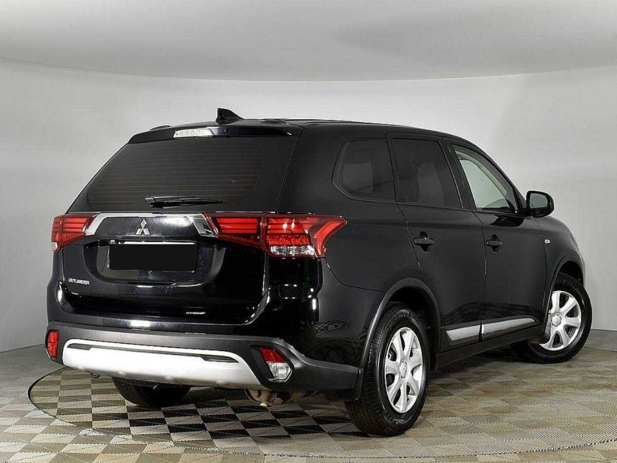 Mitsubishi Outlander, 2020 - 84 120 км. | Фото №2