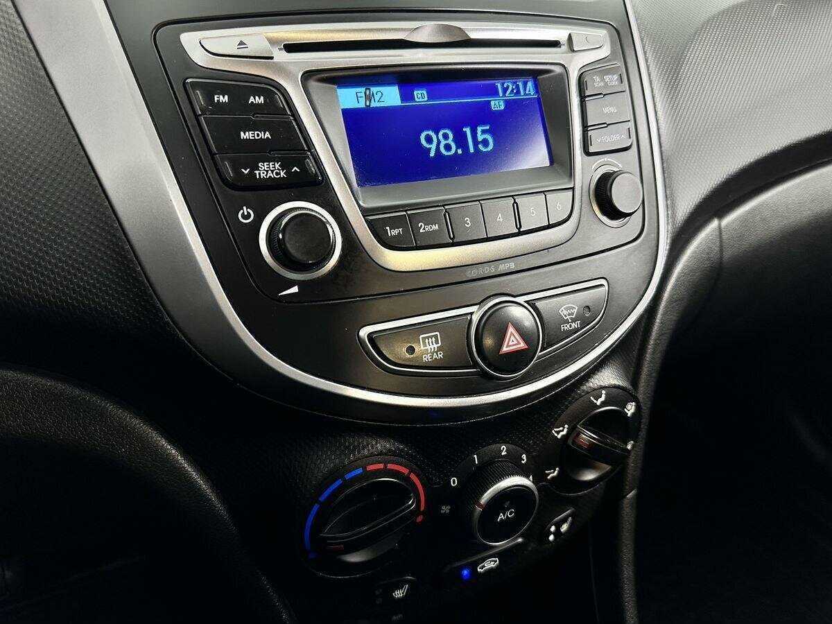 Hyundai Solaris, 2015 Фото №12