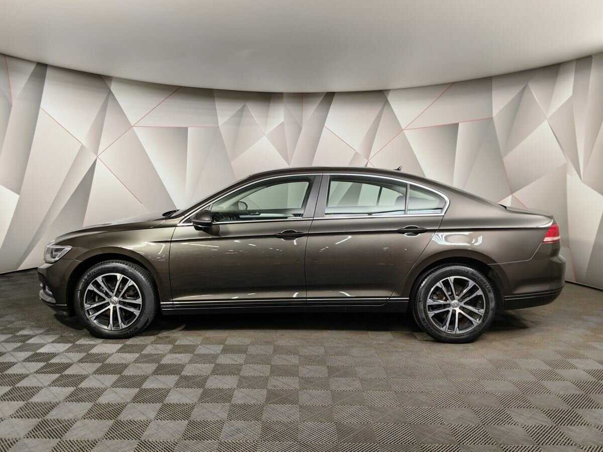 Volkswagen Passat, 2017 - 50 341 км. | Фото №5