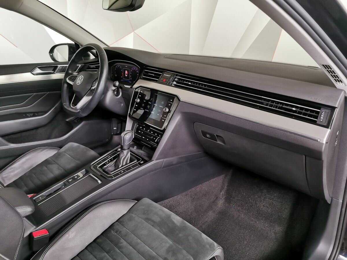 Volkswagen Passat, 2021 - 87 544 км. | Фото №8