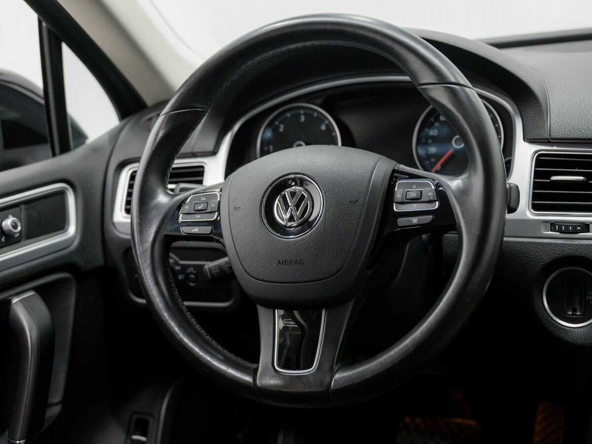 Volkswagen Touareg, 2016 Фото №11