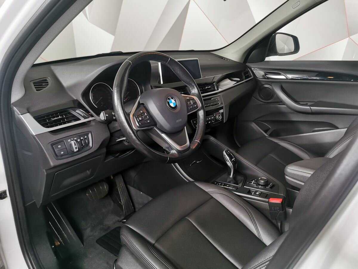 BMW X1 18i sDrive, 2020 Фото №14