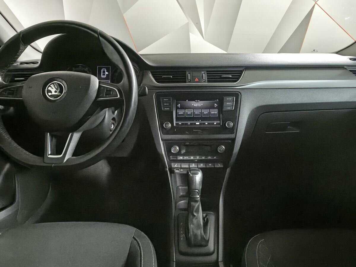 Skoda Rapid, 2018 Фото №11