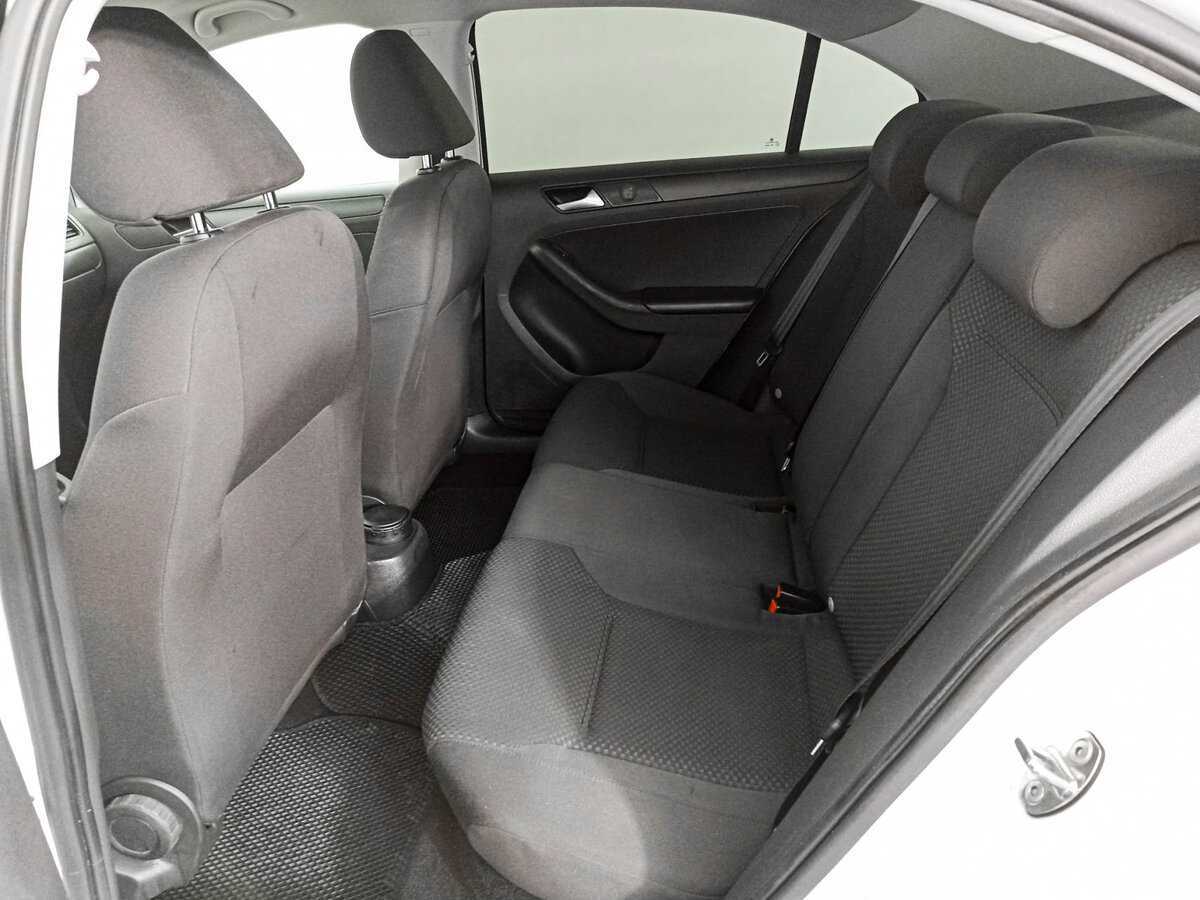 Volkswagen Jetta, 2014 Фото №12