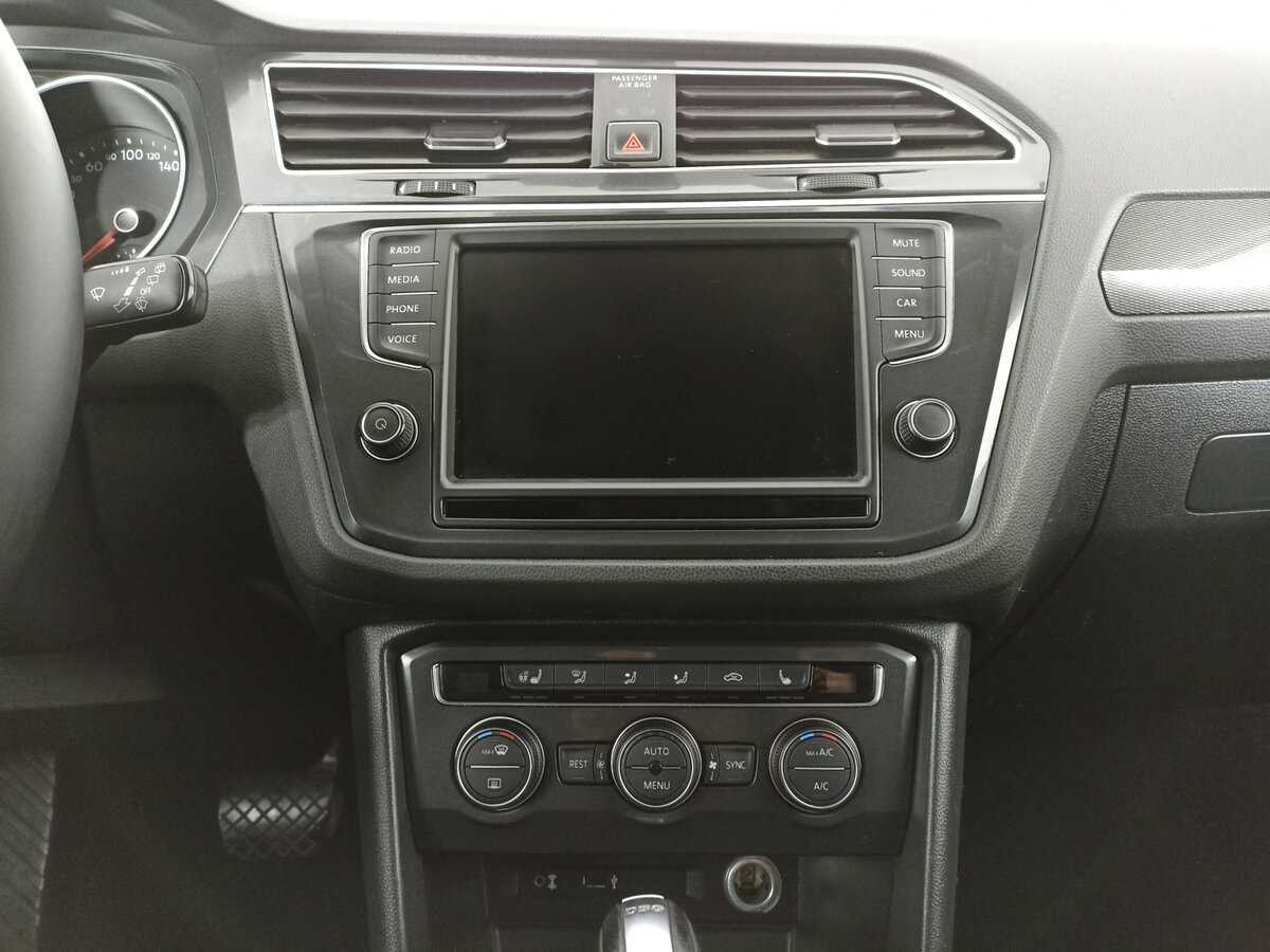 Volkswagen Tiguan, 2017 Фото №13