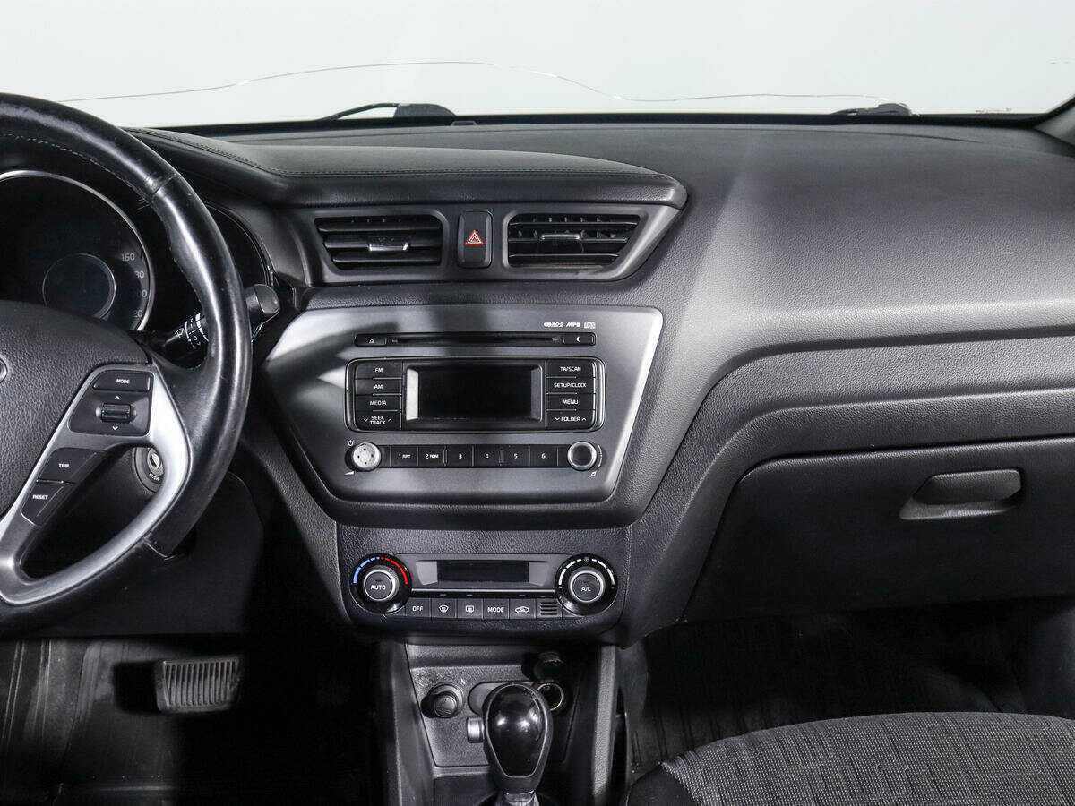 Kia Rio, 2016 Фото №12