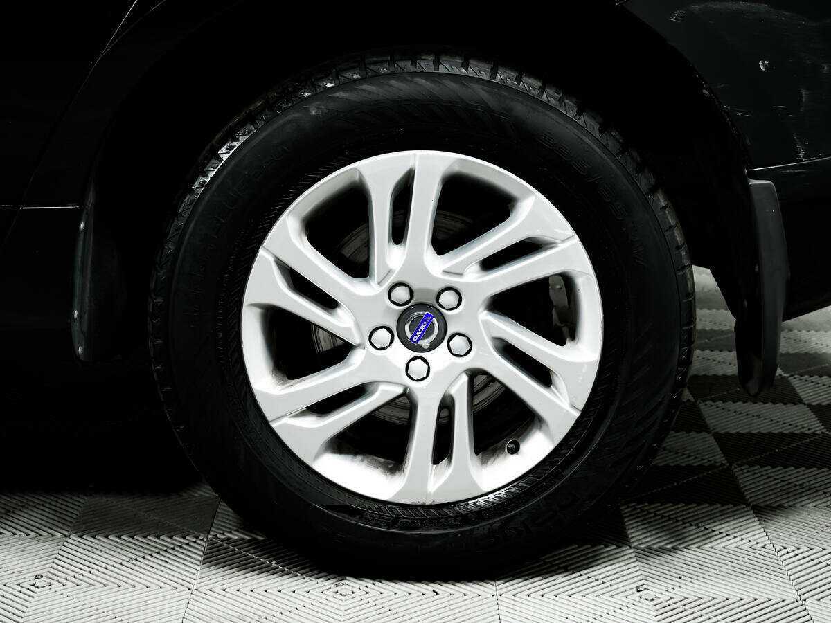 Volvo XC60, 2016 Фото №12