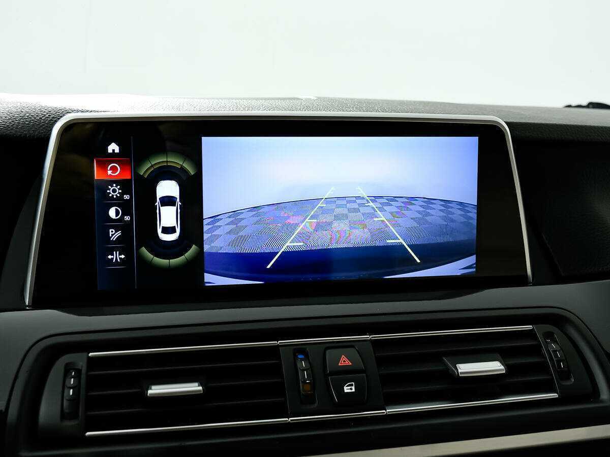 BMW 5 серии 530d xDrive, 2013 Фото №14