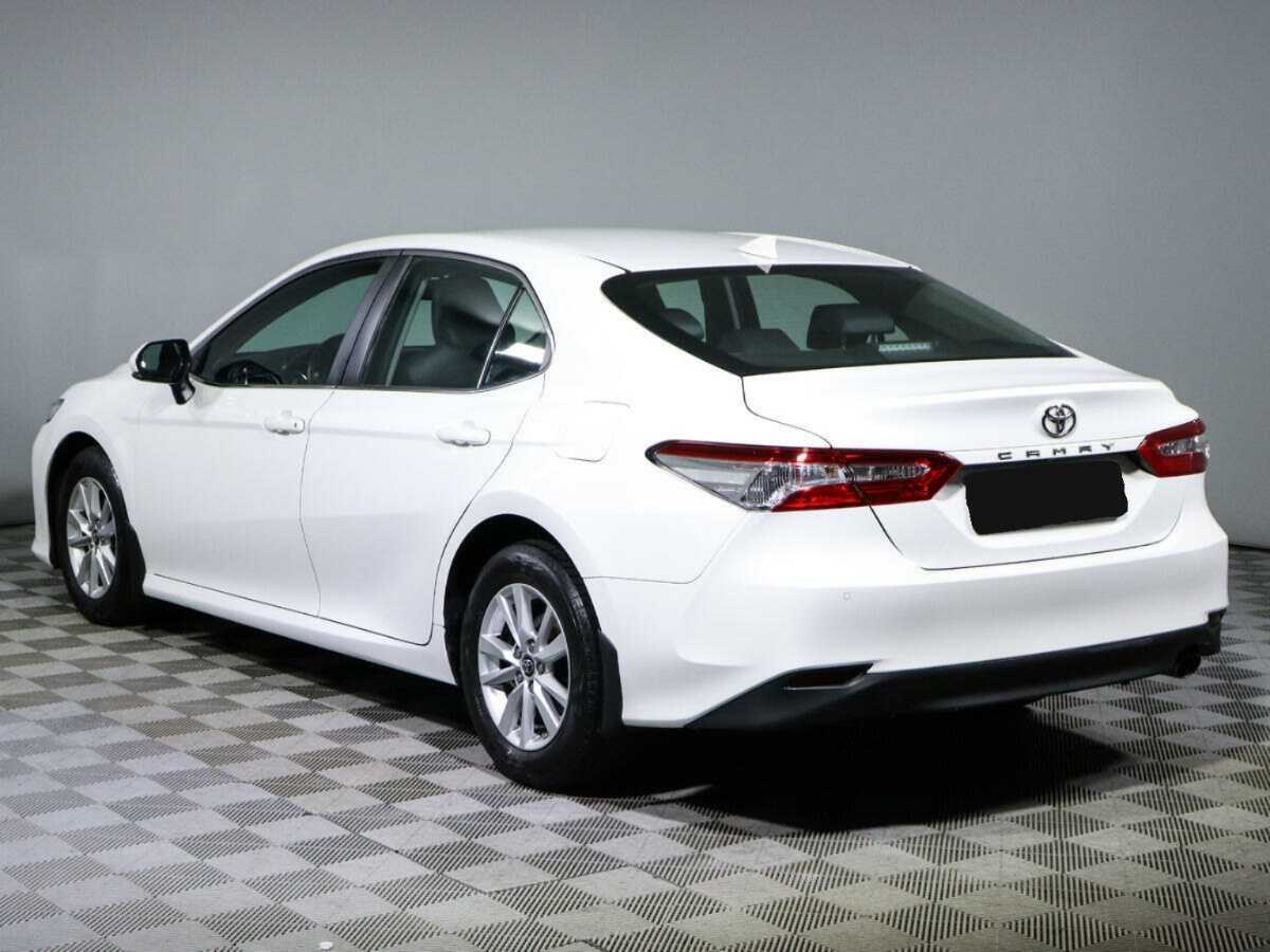 Toyota Camry, 2018 Фото №7
