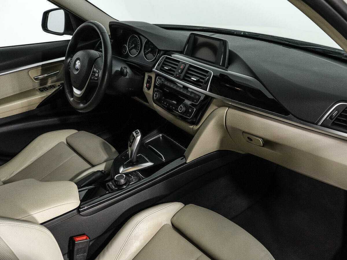 BMW 3 серии 320d xDrive, 2016 Фото №11