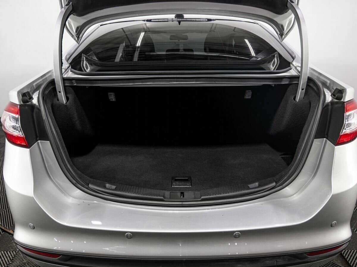 Ford Mondeo, 2018 Фото №22