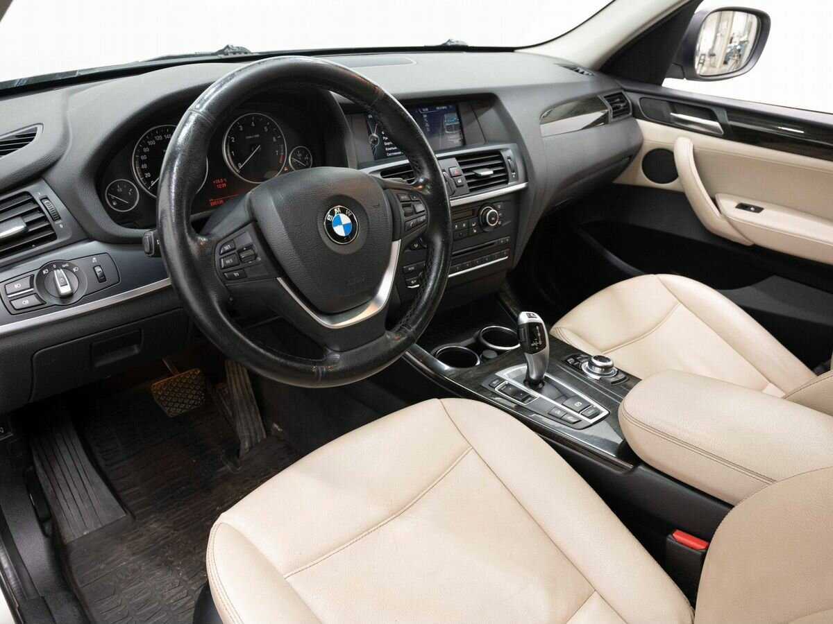 BMW X3 28i xDrive, 2014 Фото №9