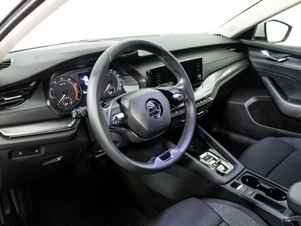 Skoda Octavia, 2021 Фото №11