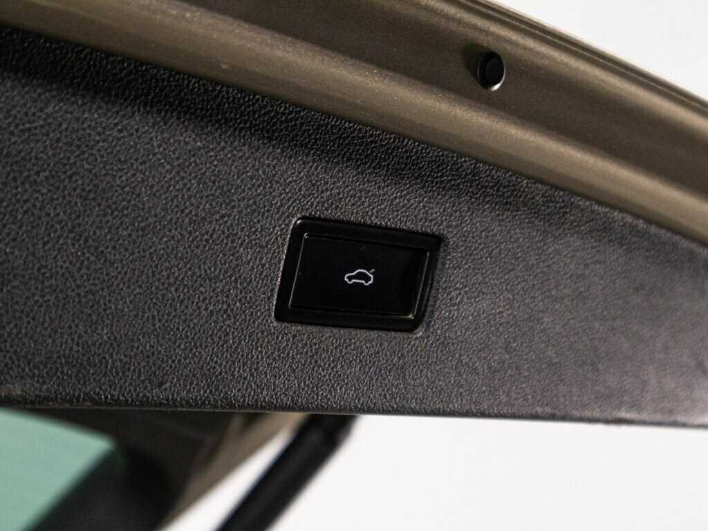 Volkswagen Tiguan, 2017 Фото №15