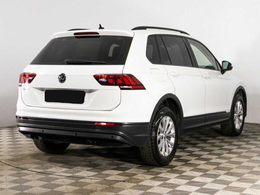 Volkswagen Tiguan, 2018 Фото №5