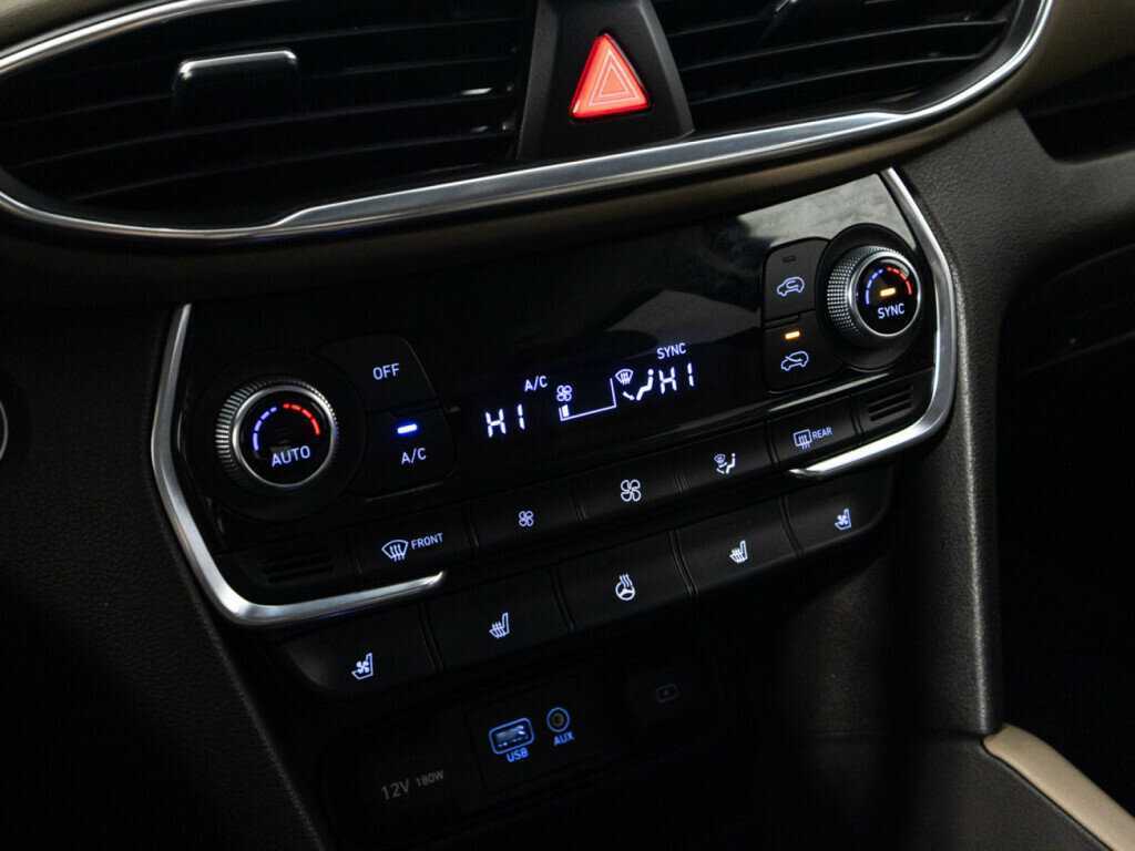 Hyundai Santa Fe, 2019 Фото №19