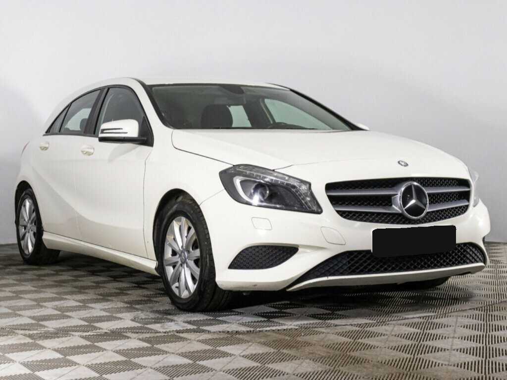 Mercedes-Benz A-Класс 180, 2015 - 176 482 км. | Фото №3