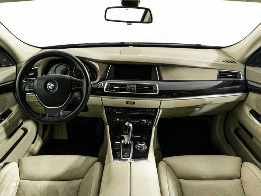 BMW 5 серии Gran Turismo 530d xDrive, 2012 Фото №13