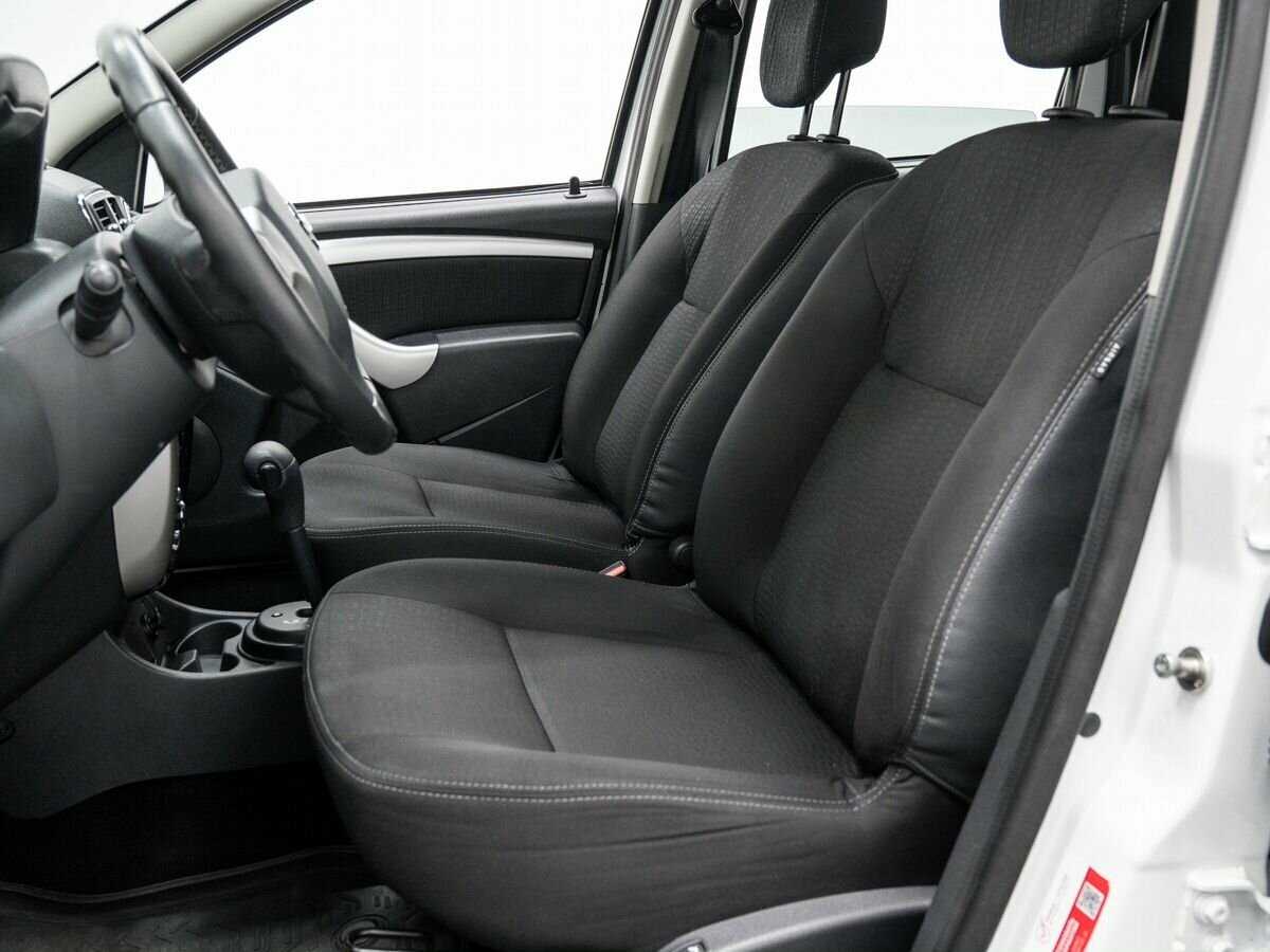 Nissan Terrano, 2015 Фото №15