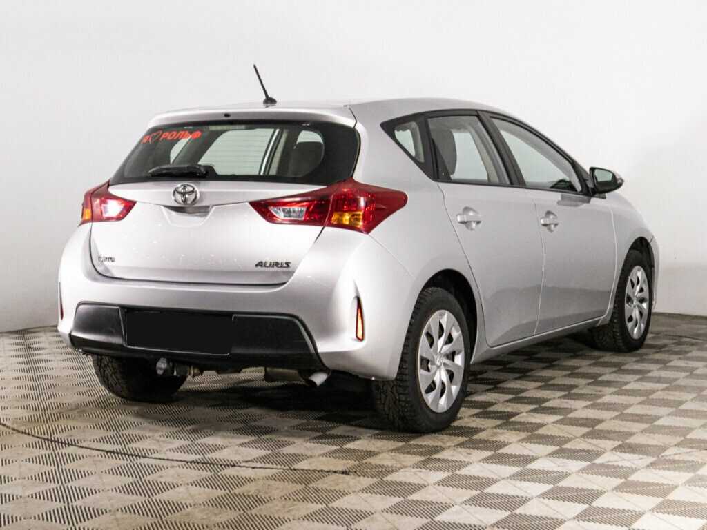 Toyota Auris, 2013 Фото №5