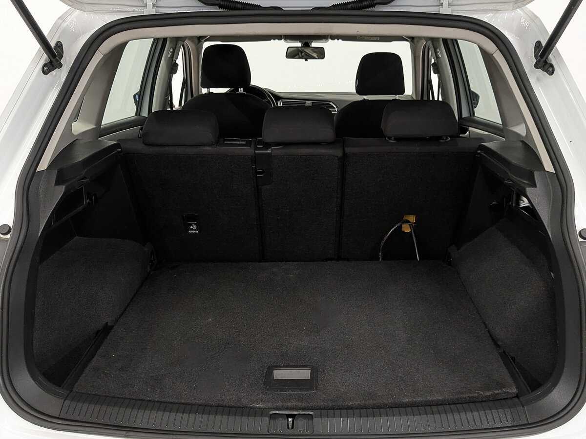 Volkswagen Tiguan, 2021 Фото №10