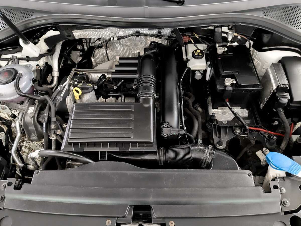 Volkswagen Tiguan, 2021 Фото №9