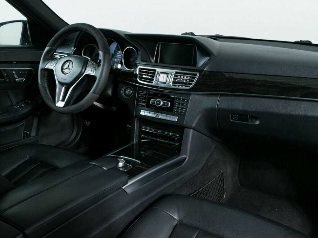 Mercedes-Benz E-Класс 300, 2013 Фото №9