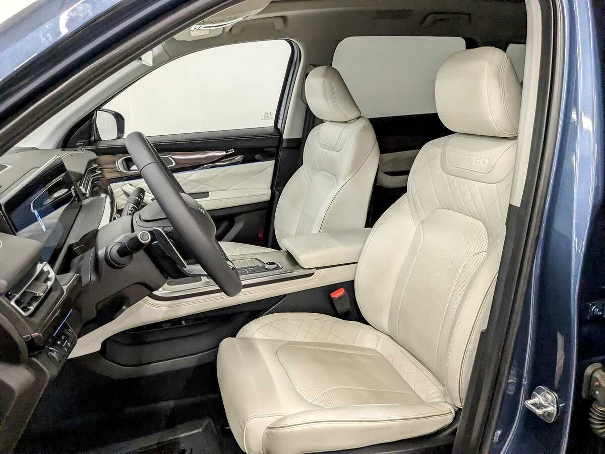 Exeed VX, 2022 Фото №18