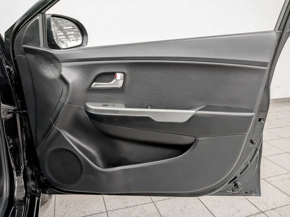 Kia Rio, 2013 Фото №22