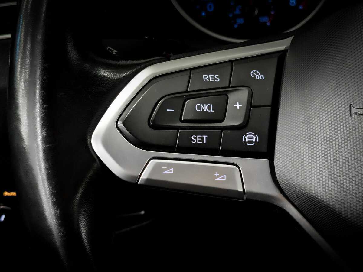 Volkswagen Tiguan, 2021 Фото №26