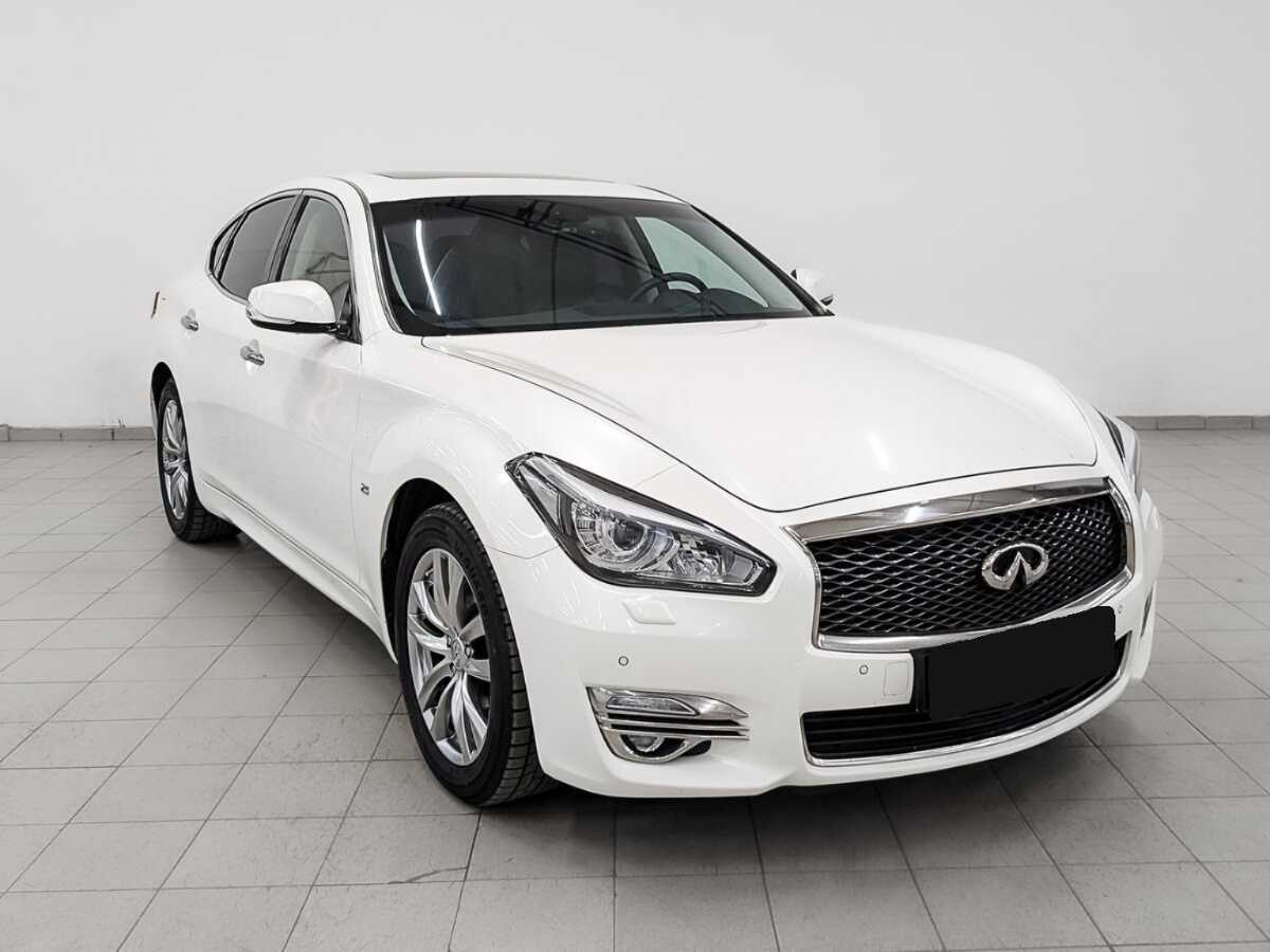 Infiniti Q70, 2016 - 88 021 км. | Фото №3