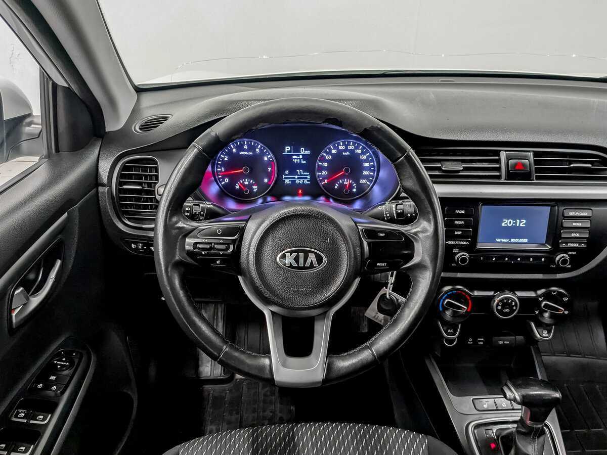 Kia Rio X-Line, 2020 Фото №21