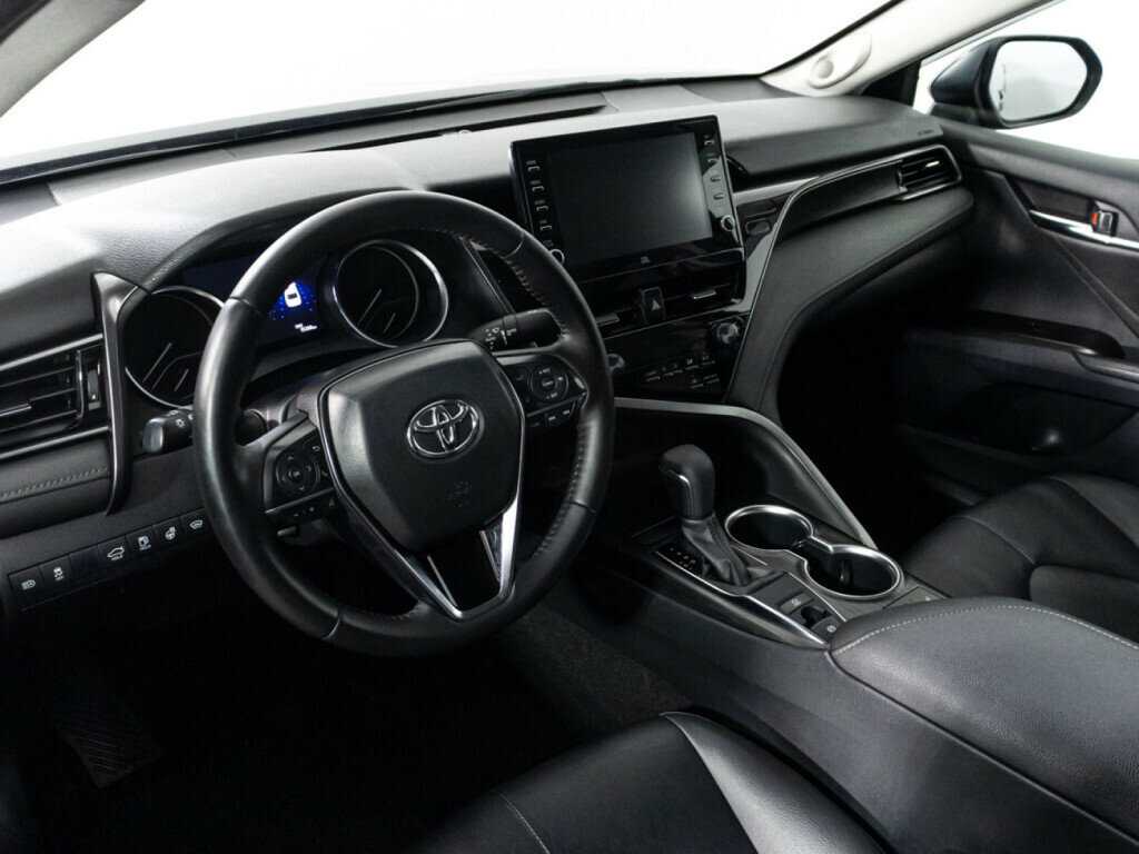 Toyota Camry, 2021 Фото №11