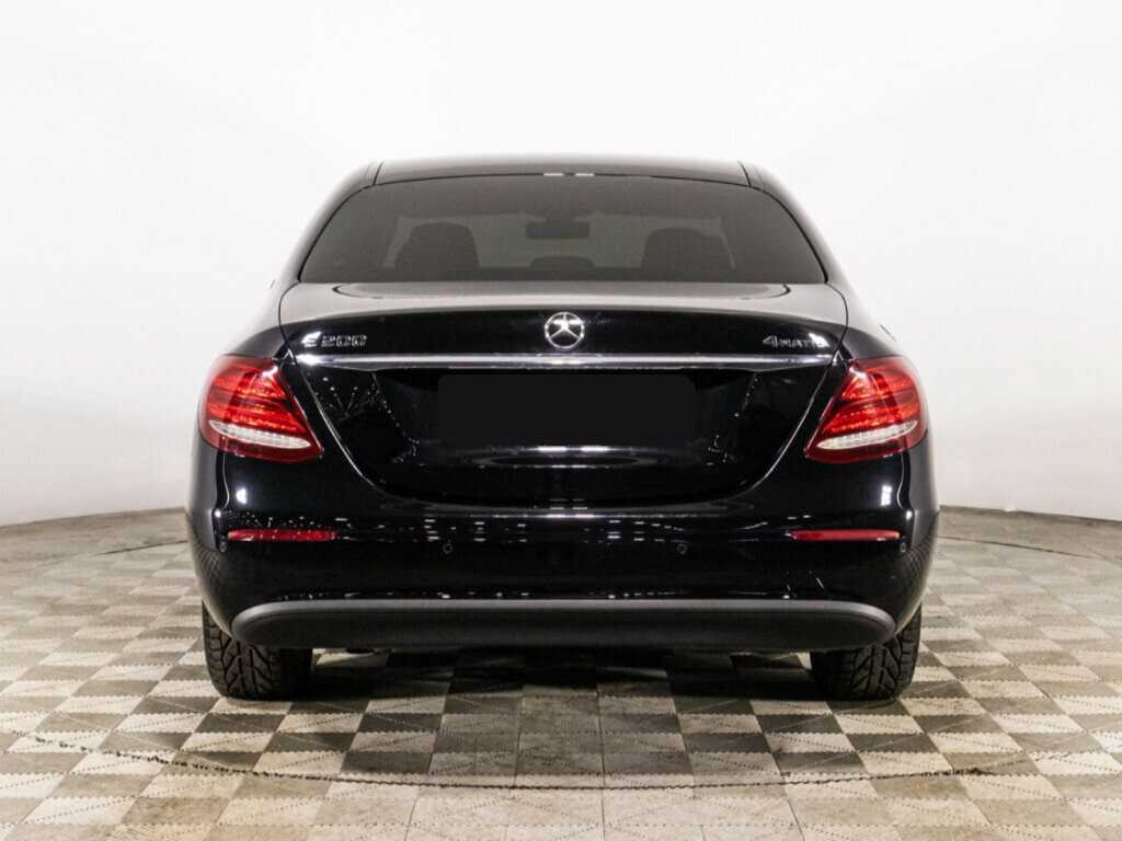 Mercedes-Benz E-Класс 200, 2018 Фото №6