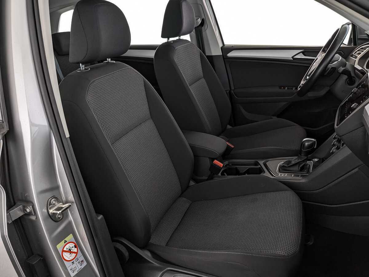 Volkswagen Tiguan, 2020 Фото №24